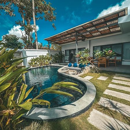 Tropik Resort Lombok Селонг-Беланак Экстерьер фото