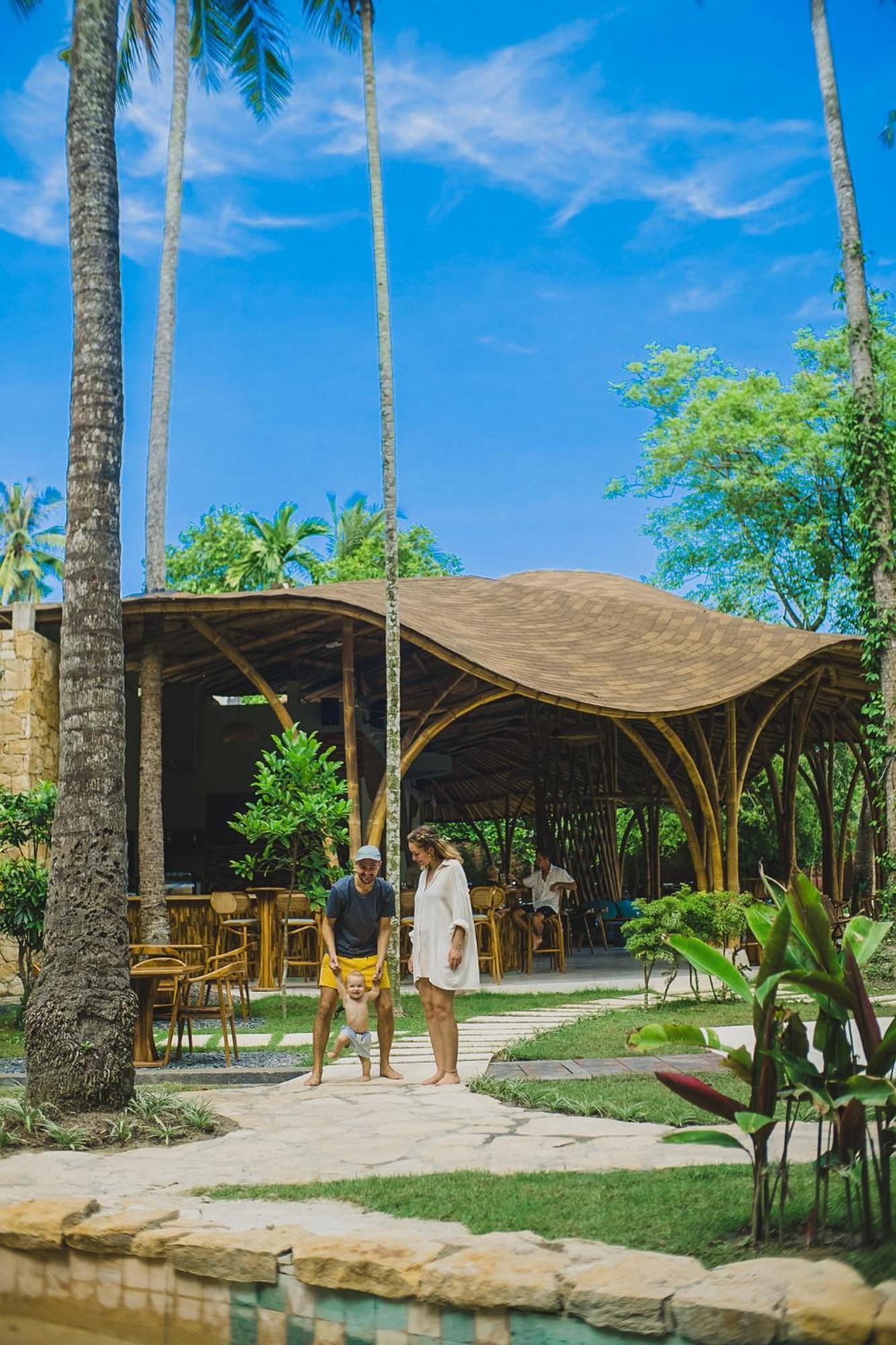 Tropik Resort Lombok Селонг-Беланак Экстерьер фото